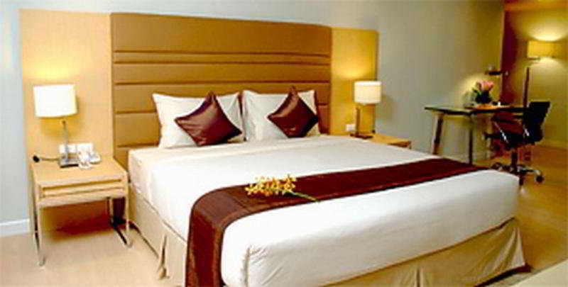 The Tivoli Hotel Bangkok Kültér fotó