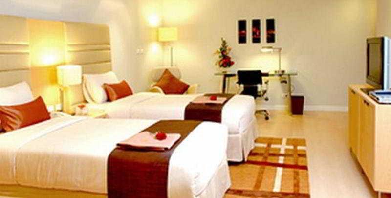 The Tivoli Hotel Bangkok Kültér fotó